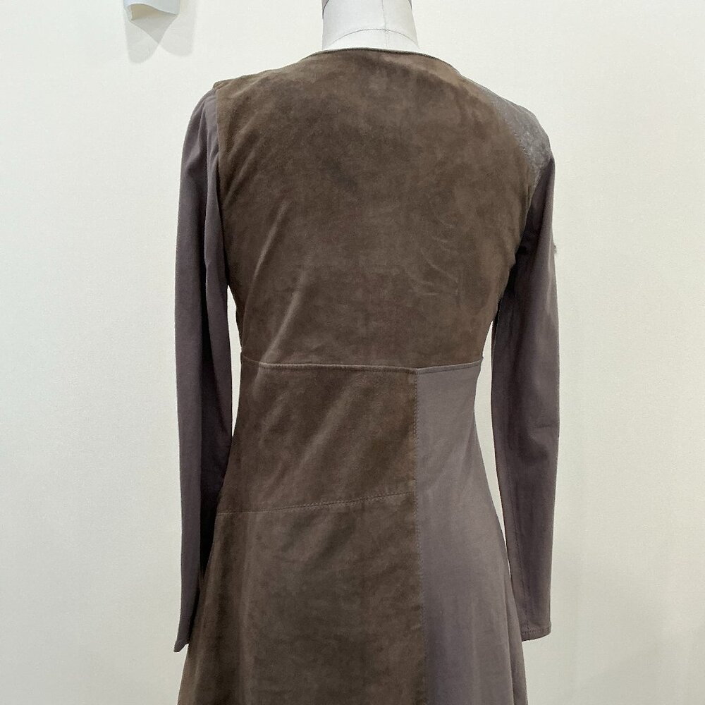 Dress - Picture 6 of 6